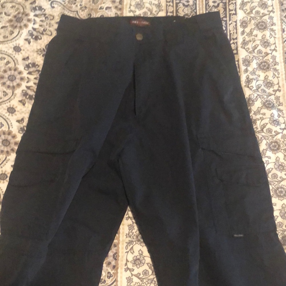 EMT tech pants